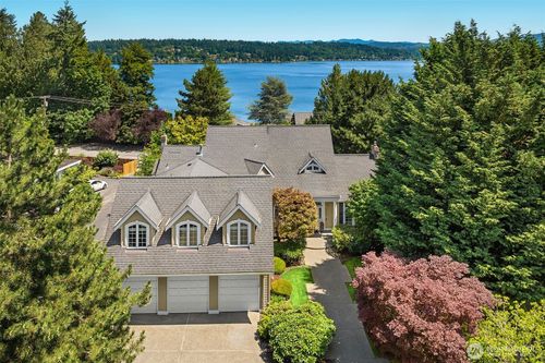 17120 Se 29th Pl, Bellevue, WA, 98008-5600 | Card Image