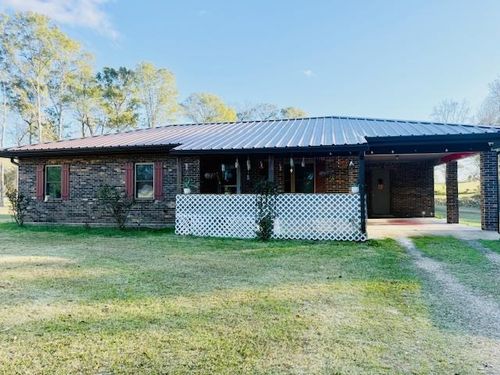 28 Saw Rd, Poplarville, MS, 39470-3557 | Card Image