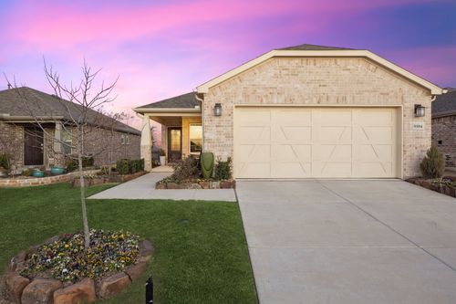 9304 Riverlight Rd, McKinney, TX, 75071-1696 | Card Image