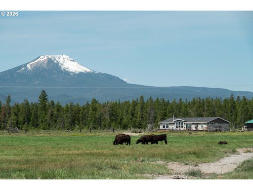 1950 Silver Lake Rd, Chiloquin, OR, 97624-2203 | Card Image