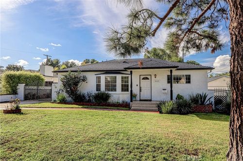 26333 Ozone Ave, Harbor City, CA, 90710 | Card Image