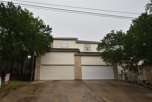 921-921 Sagewood Trl, San Marcos, TX, 78666-2268 | Card Image