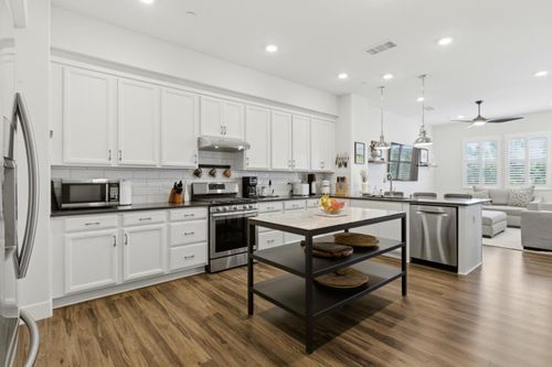 224-1000 Berryessa Ln, Davis, CA, 95616-4596 | Card Image
