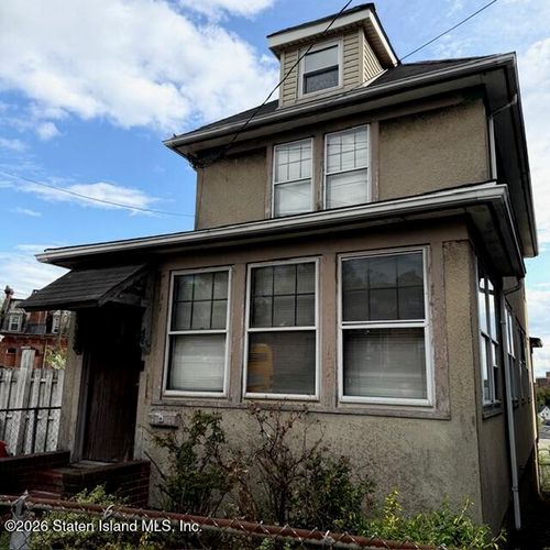 8064-463 Van Duzer Street, Staten Island, NY, 10304 | Card Image