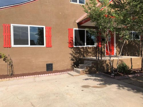 412 Grove St Ne, Albuquerque, NM, 87108-2122 | Card Image