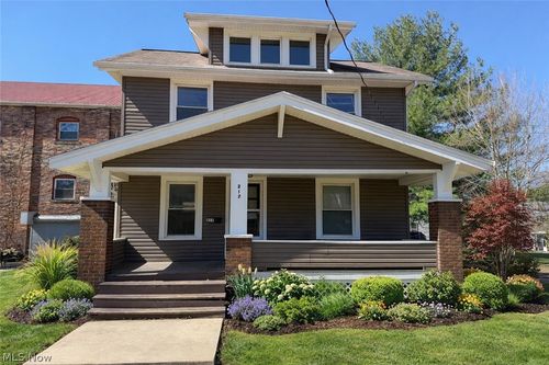 217 2nd St Ne, Massillon, OH, 44646-5513 | Card Image