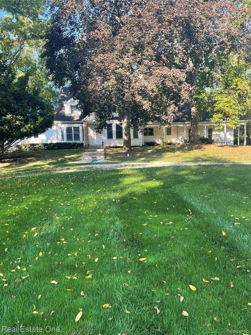 5840 Inkster Rd Plus Vacant Lot Road, West Bloomfield Charter Township, MI, 48323 | Card Image
