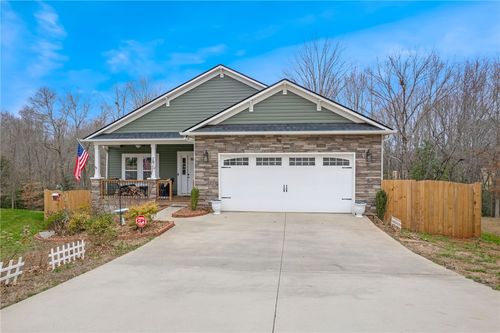 28 Vanessa Rae Ln, Pendleton, SC, 29670-8706 | Card Image