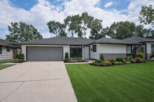 5330 Windswept Ln, Houston, TX, 77056-7214 | Card Image