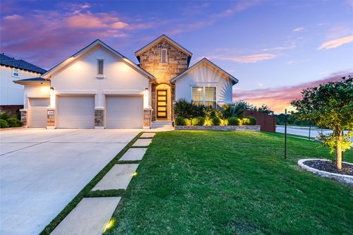 5700 Navajo Draw Ln, Austin, TX, 78738-4408 | Card Image
