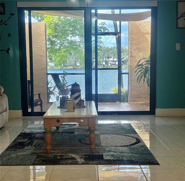 280 - 1424 Nw 97 Th Ter, Townhouse with 2 bedrooms, 3 bathrooms and null parking in Pembroke Pines FL | Image 4