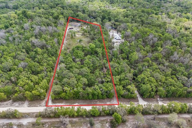 11200 Ne 22 Nd Ct, House other with 4 bedrooms, 3 bathrooms and null parking in BRANFORD FL | Image 35