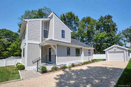 11 Highview Ave, New Rochelle, NY, 10801-5315 | Card Image