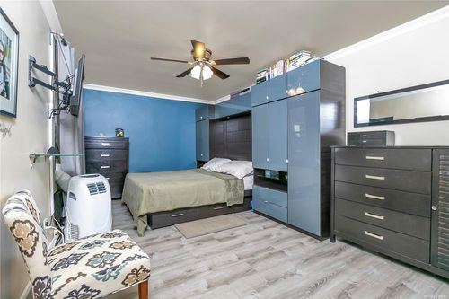 apt-4c-14 Seagirt Blvd, Far Rockaway, NY, 11691-4500 | Card Image