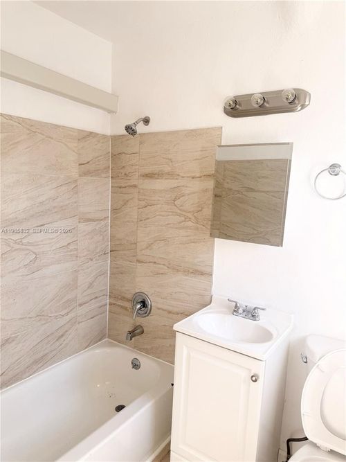 apt-3-113 Sw 5th Ct, Dania Beach, FL, 33004-3589 | Card Image