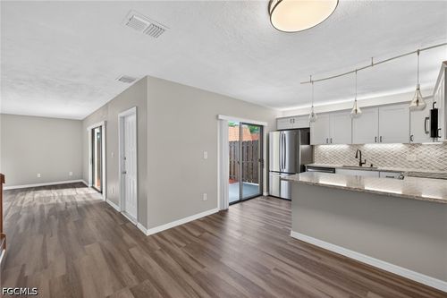 4-5576 Malt Dr, FORT MYERS, FL, 33907-4655 | Card Image