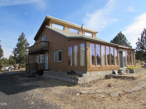5133 Se Pawnee Loop, Prineville, OR, 97754-8729 | Card Image