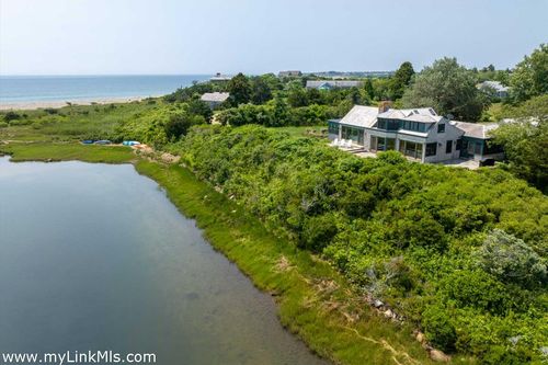 20 Eliot Avenue, Chilmark, MA, 02535 | Card Image