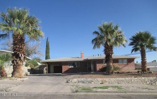 3411 Garnet Dr, El Paso, TX, 79904-2552 | Card Image
