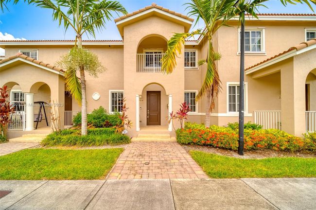 0 - 27514 Sw 140th Ave, Townhouse with 3 bedrooms, 2 bathrooms and null parking in Homestead FL | Image 1