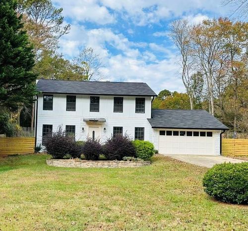 2834 Clearbrook Dr, Marietta, GA, 30068-3123 | Card Image