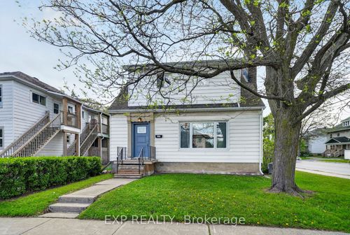 1301 Second St E, Cornwall, ON, K6H2B6 | Card Image