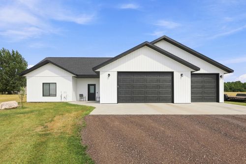 15400 Trillium Trail, Lake Park, MN, 56554 | Card Image