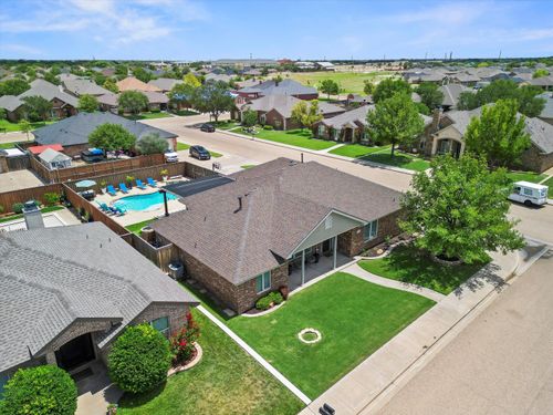 9207 Huron Ave, Lubbock, TX, 79424-3876 | Card Image