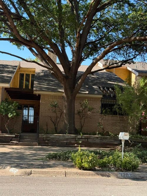3203 64th St, Lubbock, TX, 79413-5701 | Card Image
