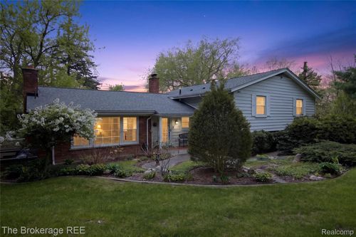 6311 Wellesley Ter, Clarkston, MI, 48346-2758 | Card Image
