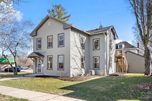 322 E Church St, Sandwich, IL, 60548-2252 | Card Image