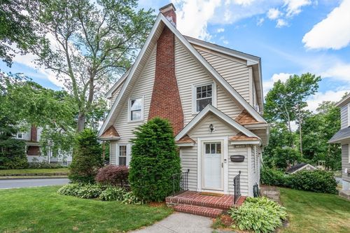 1200 Brook Rd, Milton, MA, 02186-4106 | Card Image