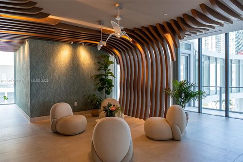 unit-3603-700 Ne 24th St, Miami, FL, 33137-5510 | Card Image