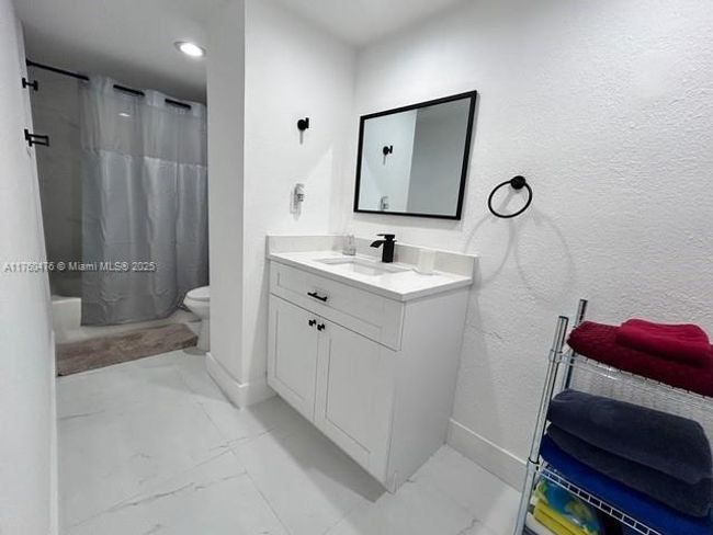 4G - 4001 S Ocean Dr, Condo with 1 bedrooms, 2 bathrooms and null parking in Hollywood FL | Image 22