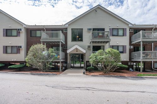 15-33 Andrew St, Manchester, NH, 03104-2413 | Card Image