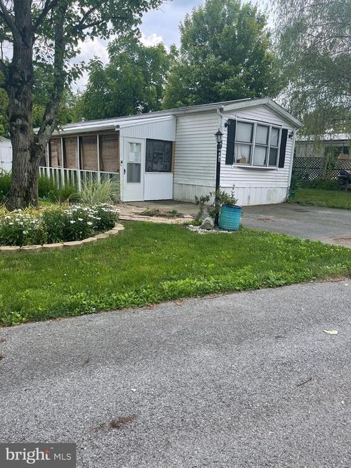 50-48 Aspen Ln, CARLISLE, PA, 17015-7833 | Card Image