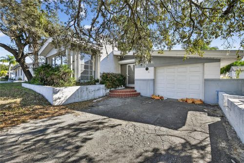 6620 Gulfport Boulevard S, SOUTH PASADENA, FL, 33707 | Card Image