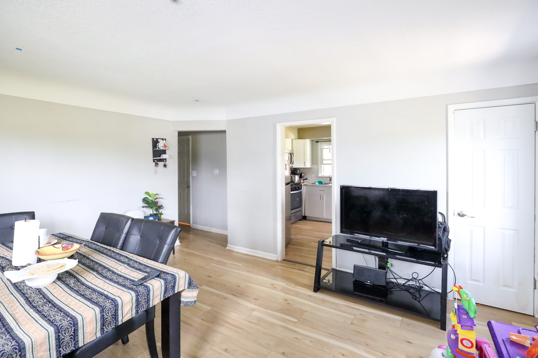 Oakwood Dr, Columbia, SC 29206