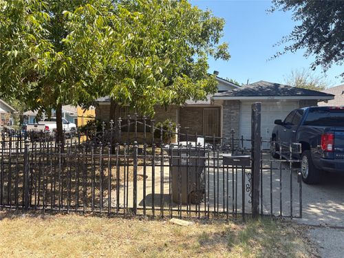 2918 Michigan Ave, Dallas, TX, 75216-4230 | Card Image