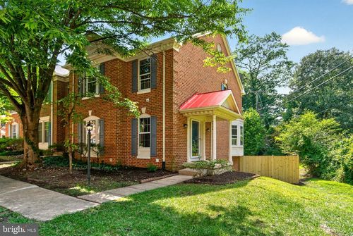 6504 Hubbardton Way, Springfield, VA, 22150-4275 | Card Image