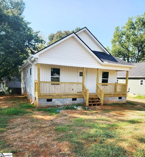200 Broadus St, GREER, SC, 29651-2615 | Card Image