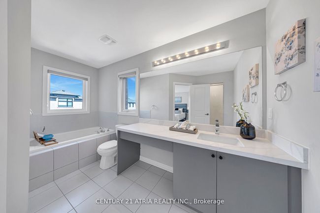 10 Sam Priestley Ave, House other with 4 bedrooms, 4 bathrooms and 2 parking in Markham ON | Image 41