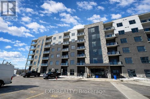 611-1000 Lackner Pl, Kitchener, ON, N2A0L9 | Card Image