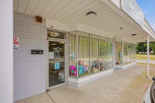 32-2 Olney, Seekonk, MA, 02771 | Card Image