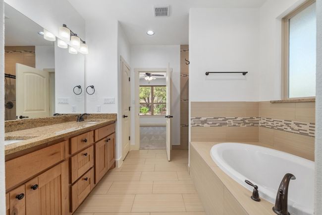22127 Oban Dr, House other with 3 bedrooms, 3 bathrooms and null parking in Spicewood TX | Image 25