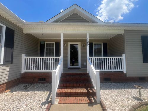 105 Falcon Ln, Chesnee, SC, 29323-1343 | Card Image
