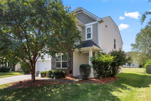 55-13716 Sunrise View Dr, Charlotte, NC, 28278-0021 | Card Image