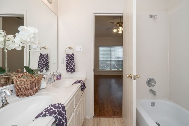 1902 Nest Pl, Home with 3 bedrooms, 3 bathrooms and null parking in Plano TX | Image 15