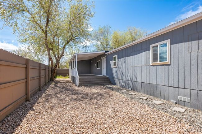Yard | Image 4