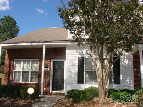 1814 Birch Heights Ct, Charlotte, NC, 28213-4070 | Card Image